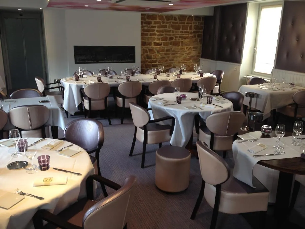Hotel Et Appartements Les Platanes Thueyts