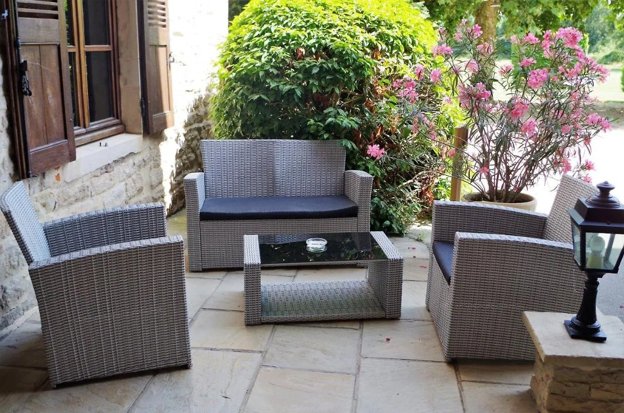 ***  Hotel Et Appartements Les Platanes Thueyts France