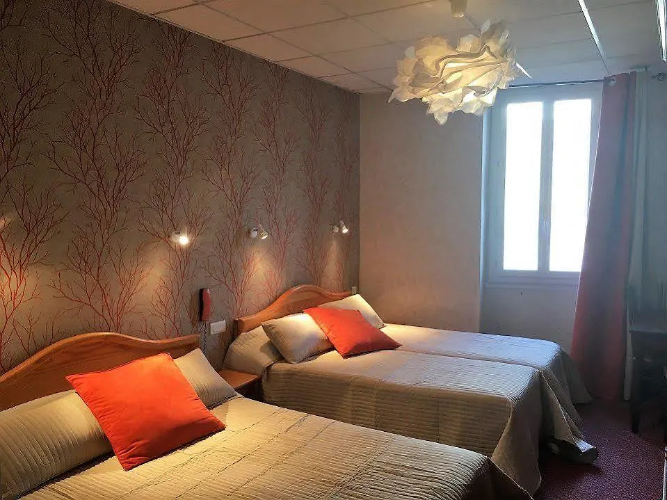 Hôtel et appartements les platanes Thueyts 3*,  France